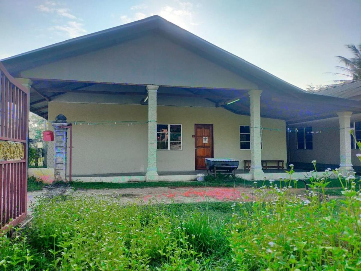 Oyo 90577 Safi Homestay Kuala Terengganu Exterior foto